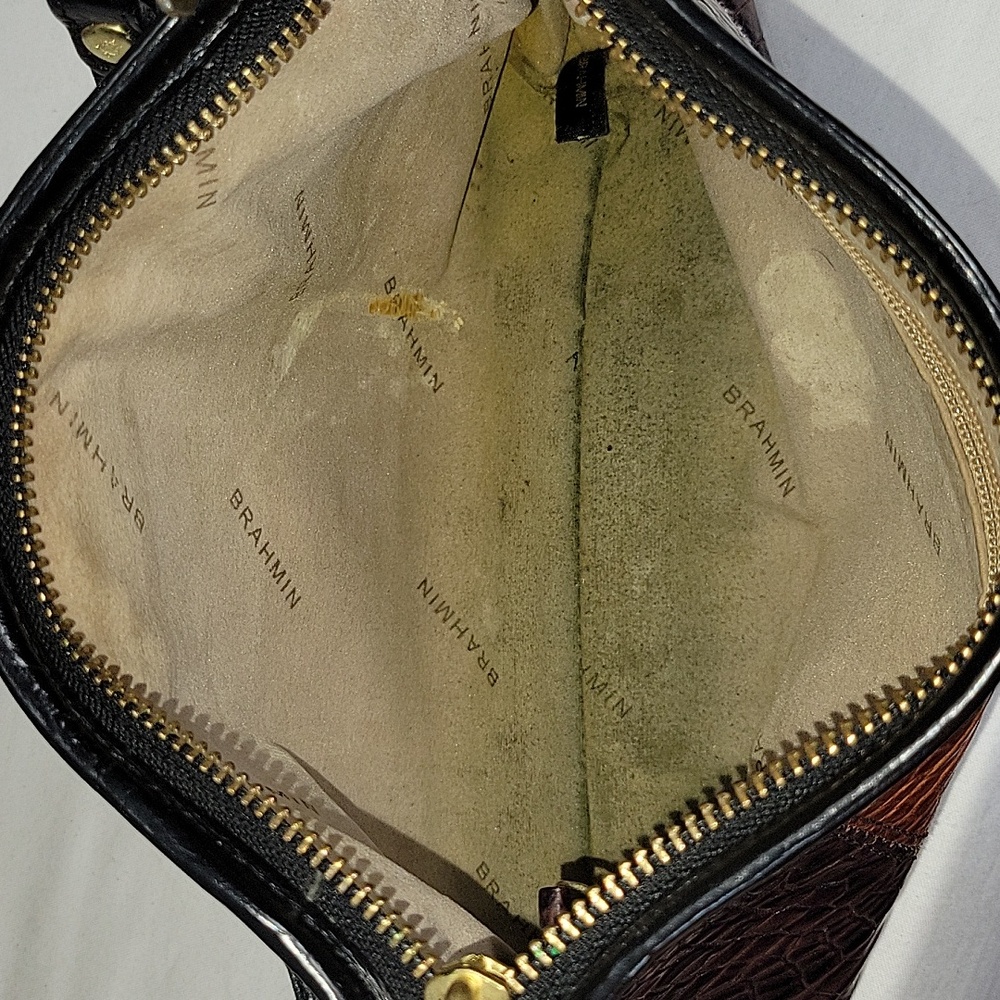 🤎🖤Brahmin Brown and Cognac Croc-Embossed Shoulder Bag🤎🖤 - Picture 9 of 12